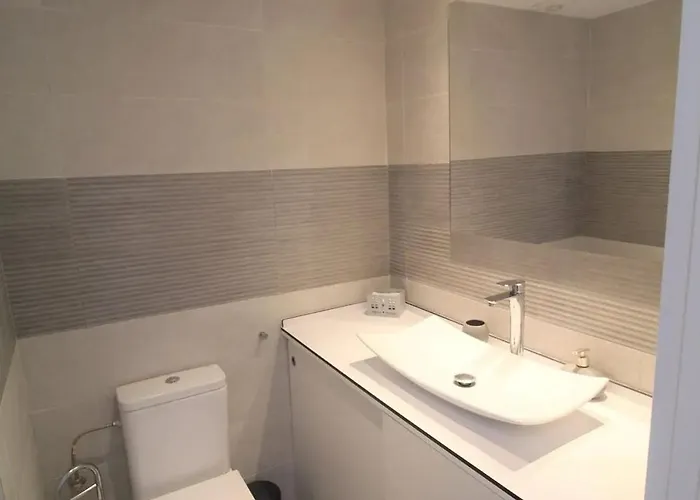 Cozy In With Shared Pool Apartment *